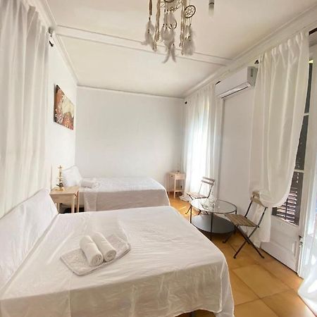 Piso Y Patio Apartman Barcelona Kültér fotó