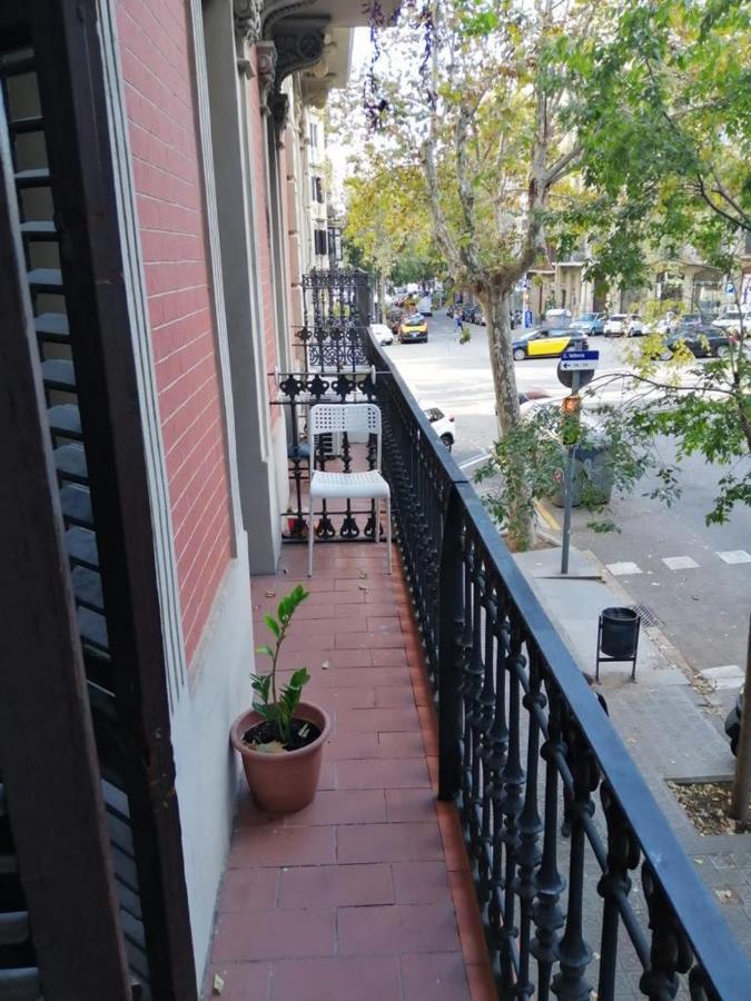 Piso Y Patio Apartman Barcelona Kültér fotó